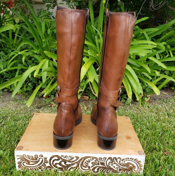 Gorgeous David Tate x Nordstrom Italian-Made Cognac Leather Boots - Picture 5 of 9